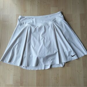 Nike Dri Fit Skirt/Skort Sz Large